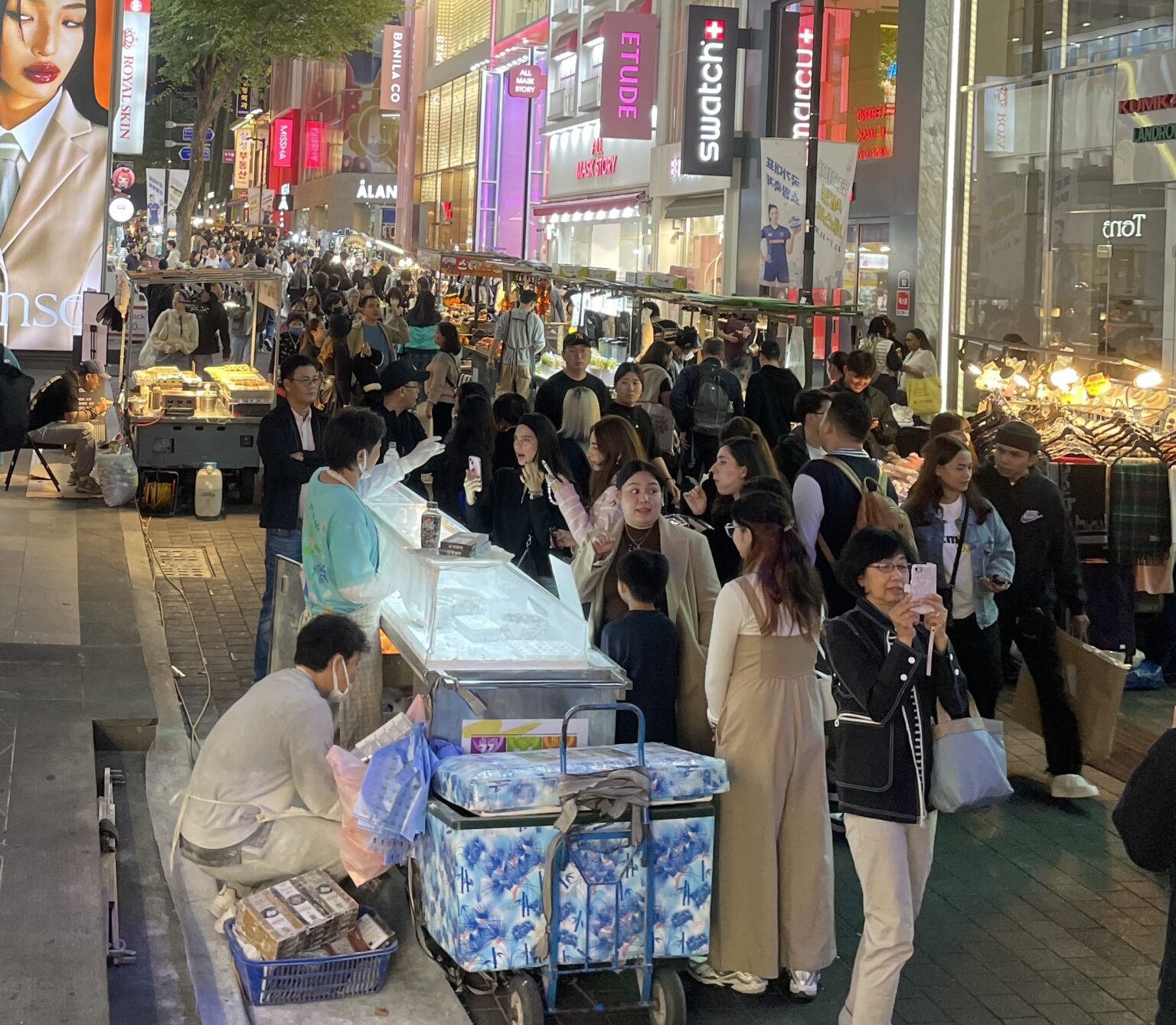 Myeongdong Night Market In Seoul Ultimate Guide Travel Hiatus