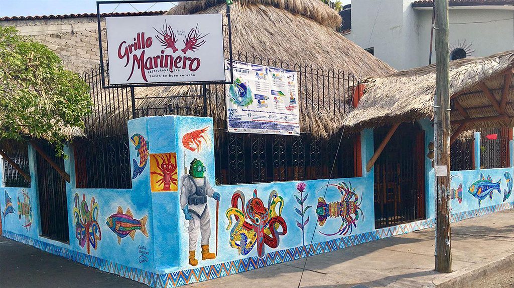 exterior of El Grillo Marinero restaurant