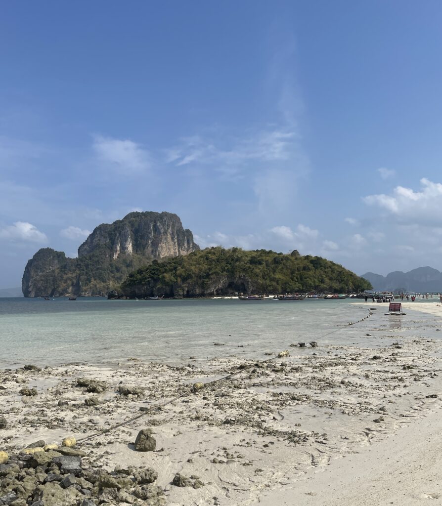 this is the walkway area between the Ko Thap and Ko Mor named Thale Waek in Krabi, Thailand 