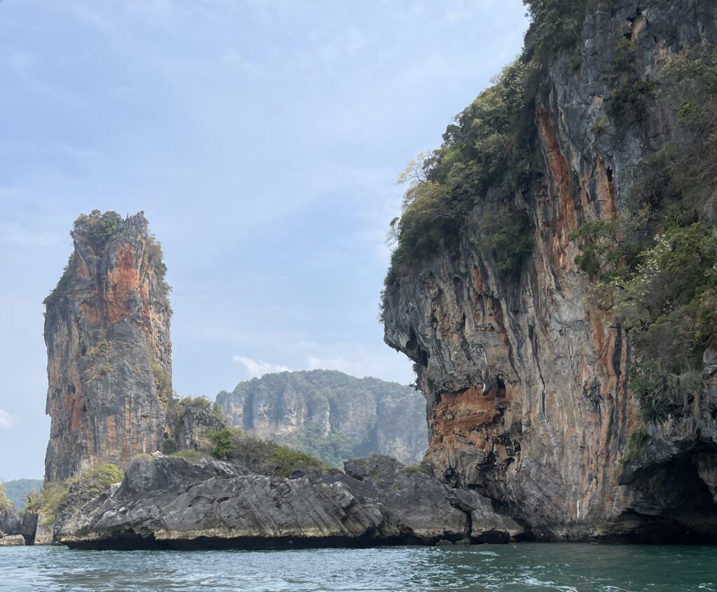 Ao Nang or Railay Beach - Which One Is Better?