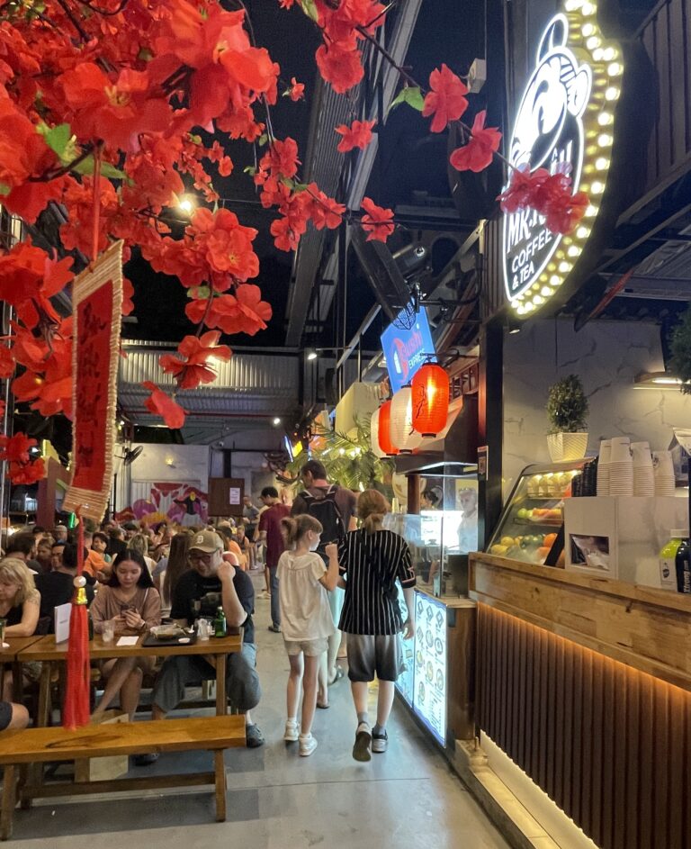 Ben Nghe Street Food Market: Complete Guide | Travel Hiatus