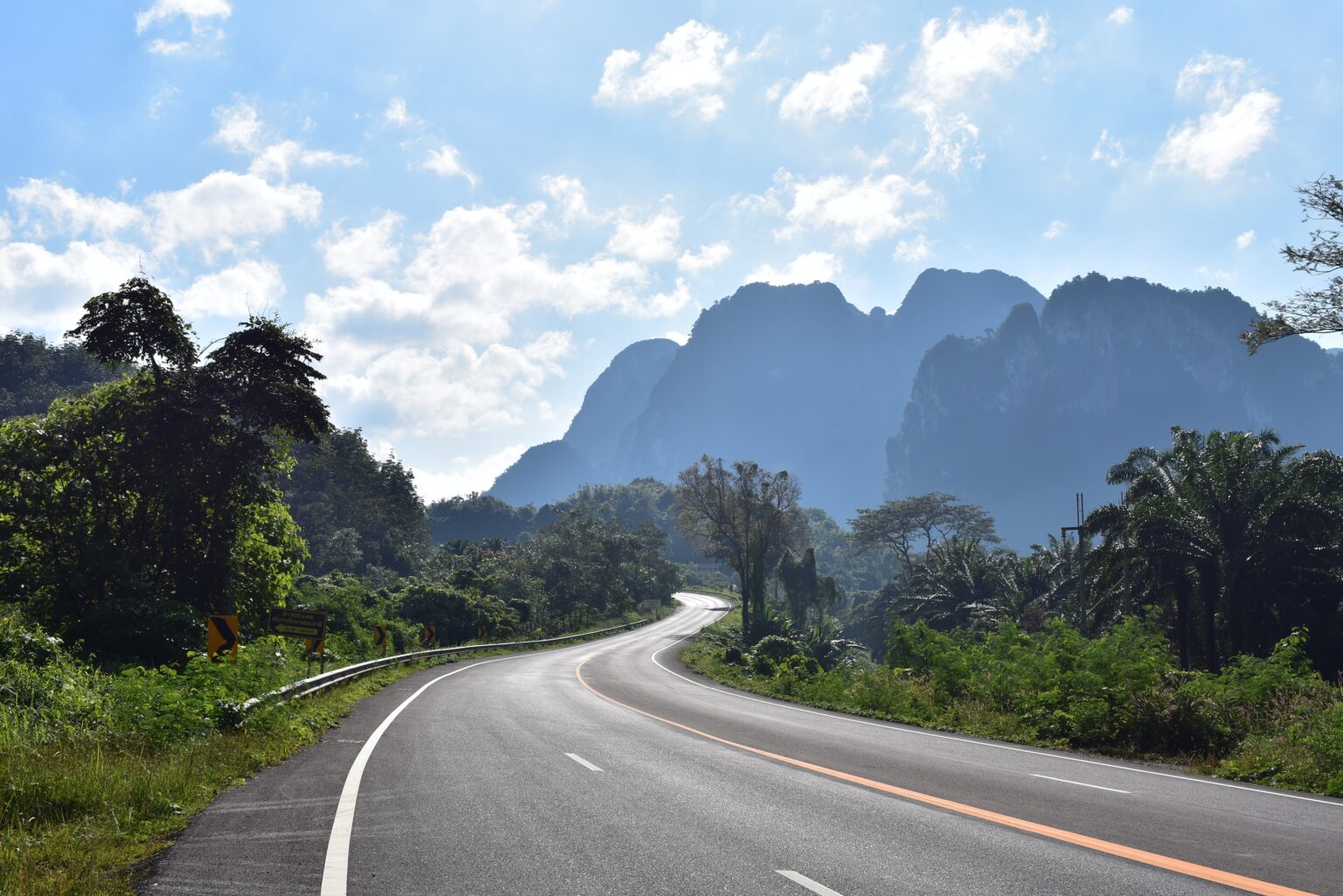 Khao Sok National Park To Phuket Airport travelhiatus.com