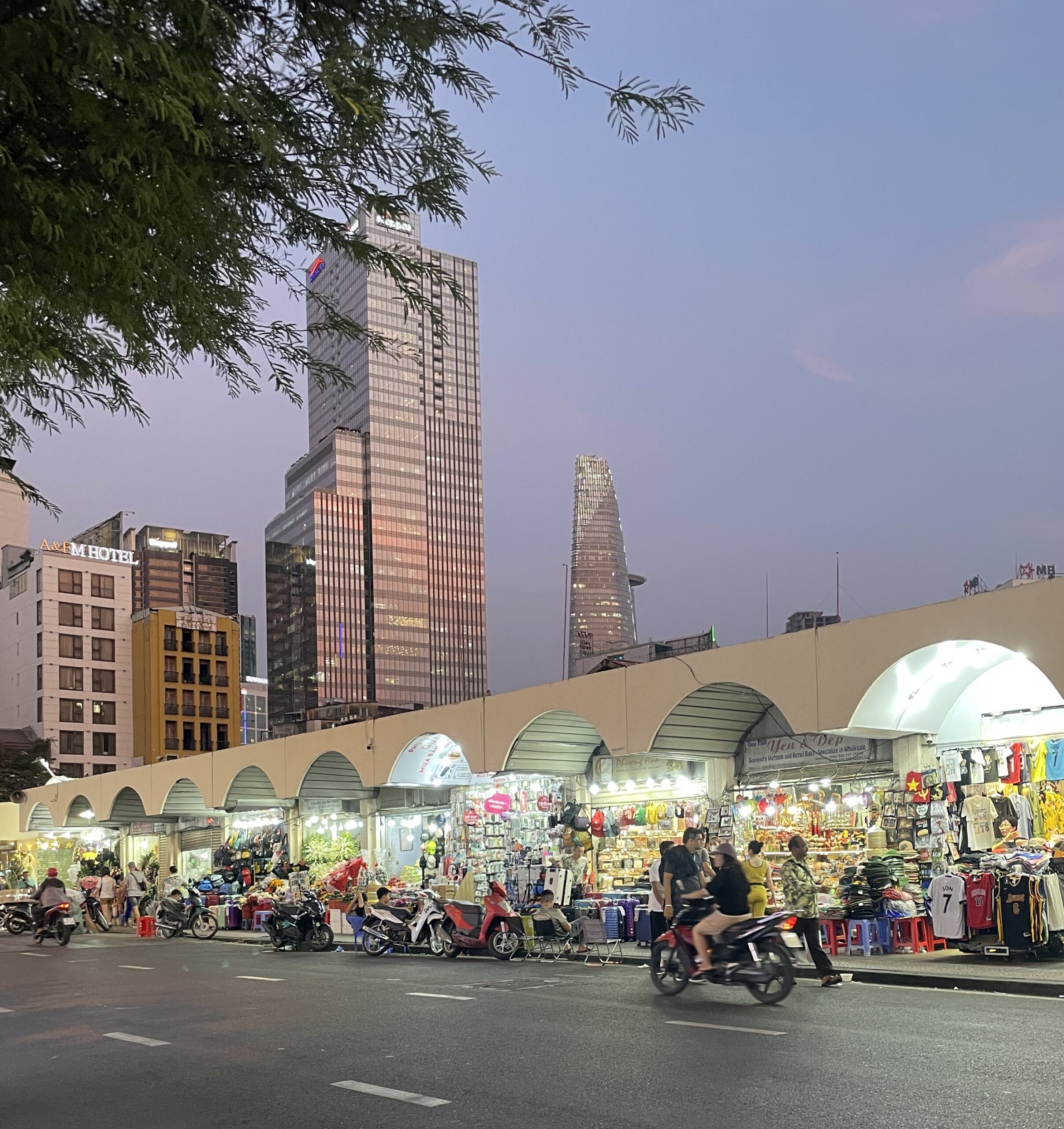 13 Best Souvenirs & Things to Buy in Vietnam