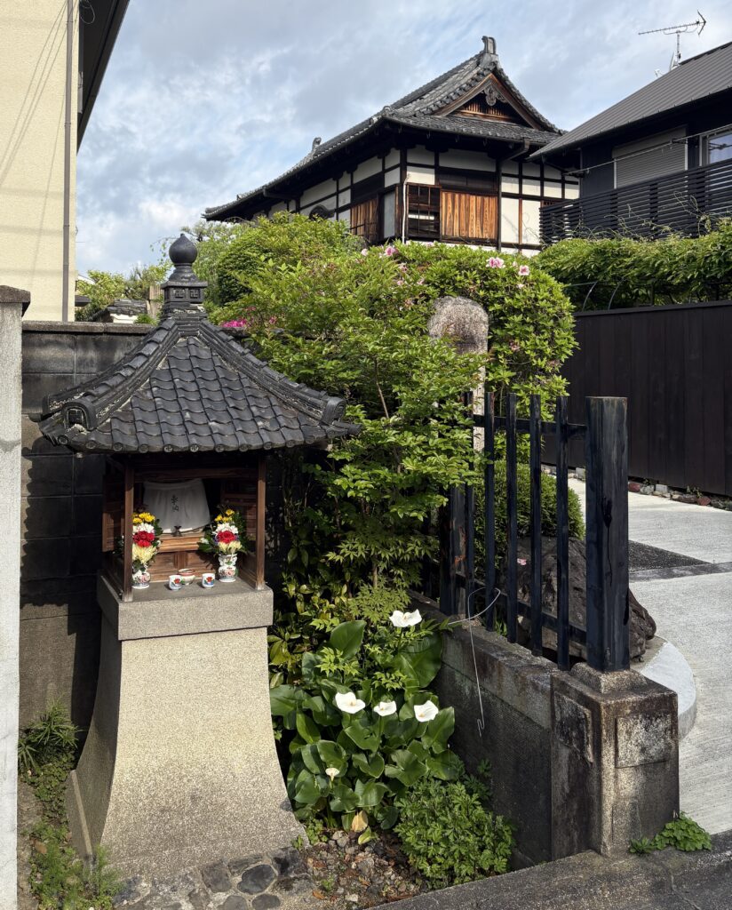mini temple kyoto neighborhood sunny day