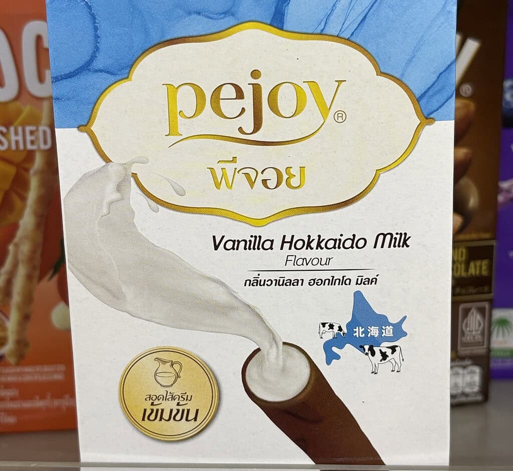 Pejoy Vanilla Hokkaido Milk biscuit sticks from 7-Eleven Thailand, a creamy and light snack with Japanese influence